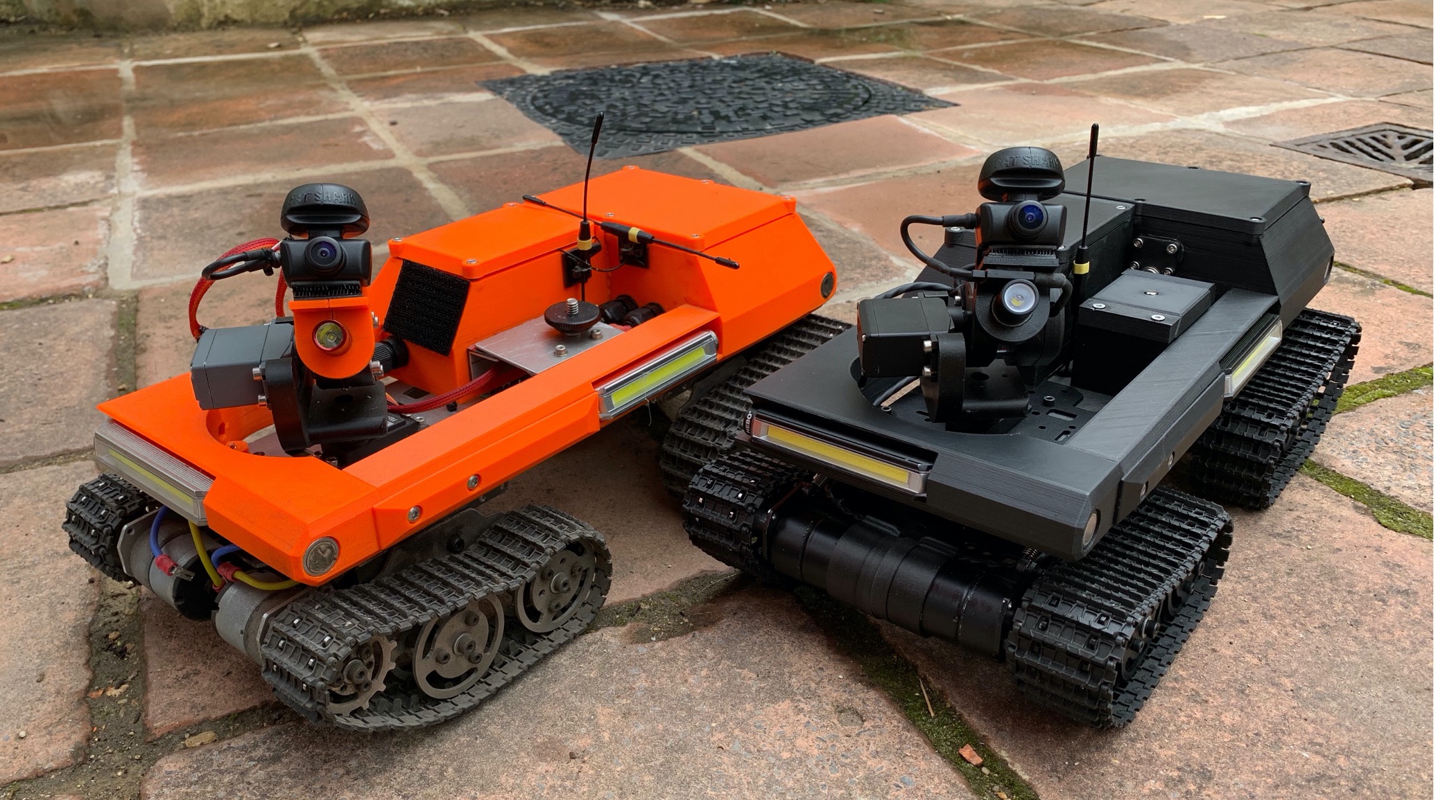 The Amphibious ROV "Little Geek" Machine sat next to the "Geek".